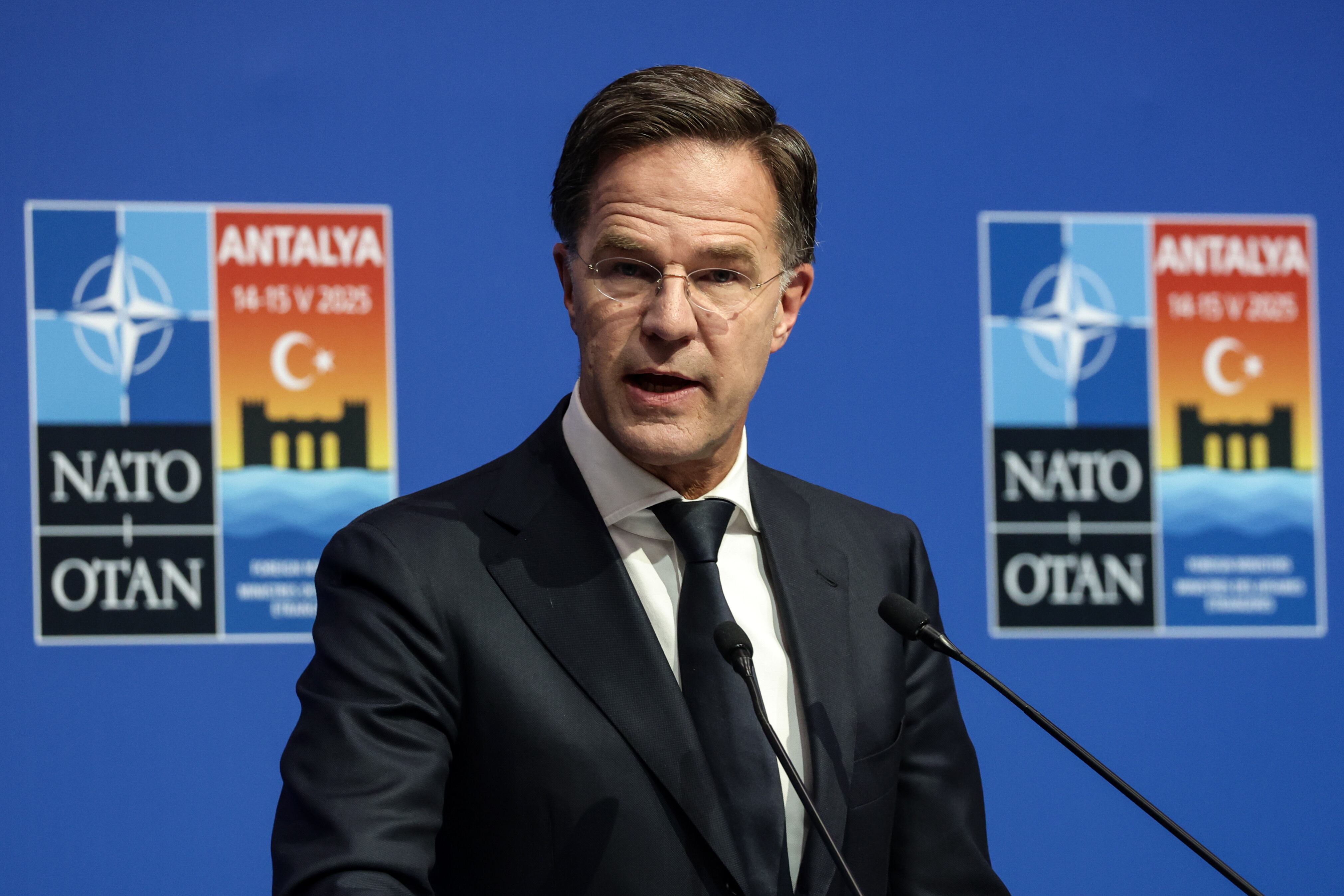 Mark Rutte atiende a la prensa. (Turquía) EFE/EPA/ERDEM SAHIN
