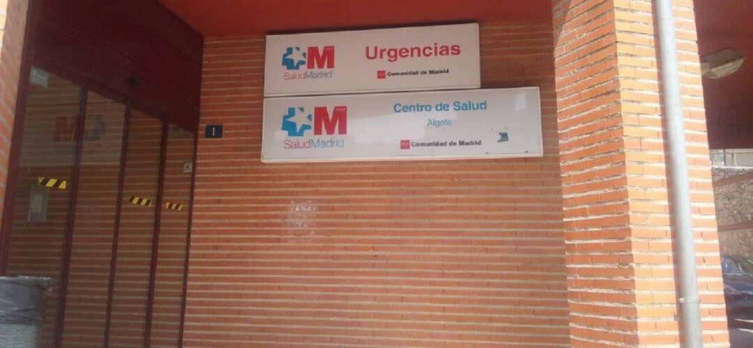 Entrada del centro de salud