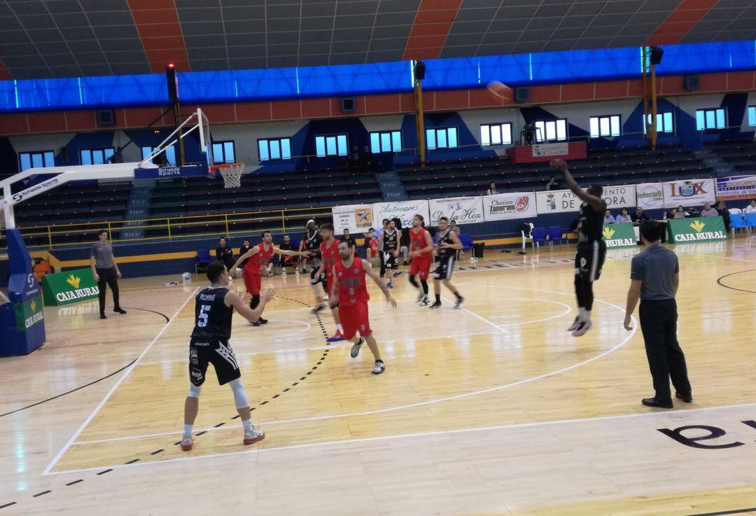 Los triples de Porriño entraron, los del V.Concha (como el de la foto) no.