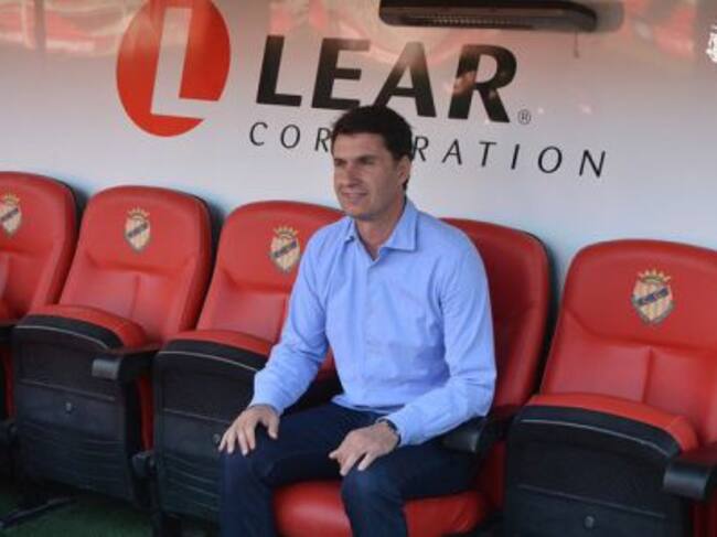 El Nástic presentó a Gordillo como su cuarto entrenador en la presente liga