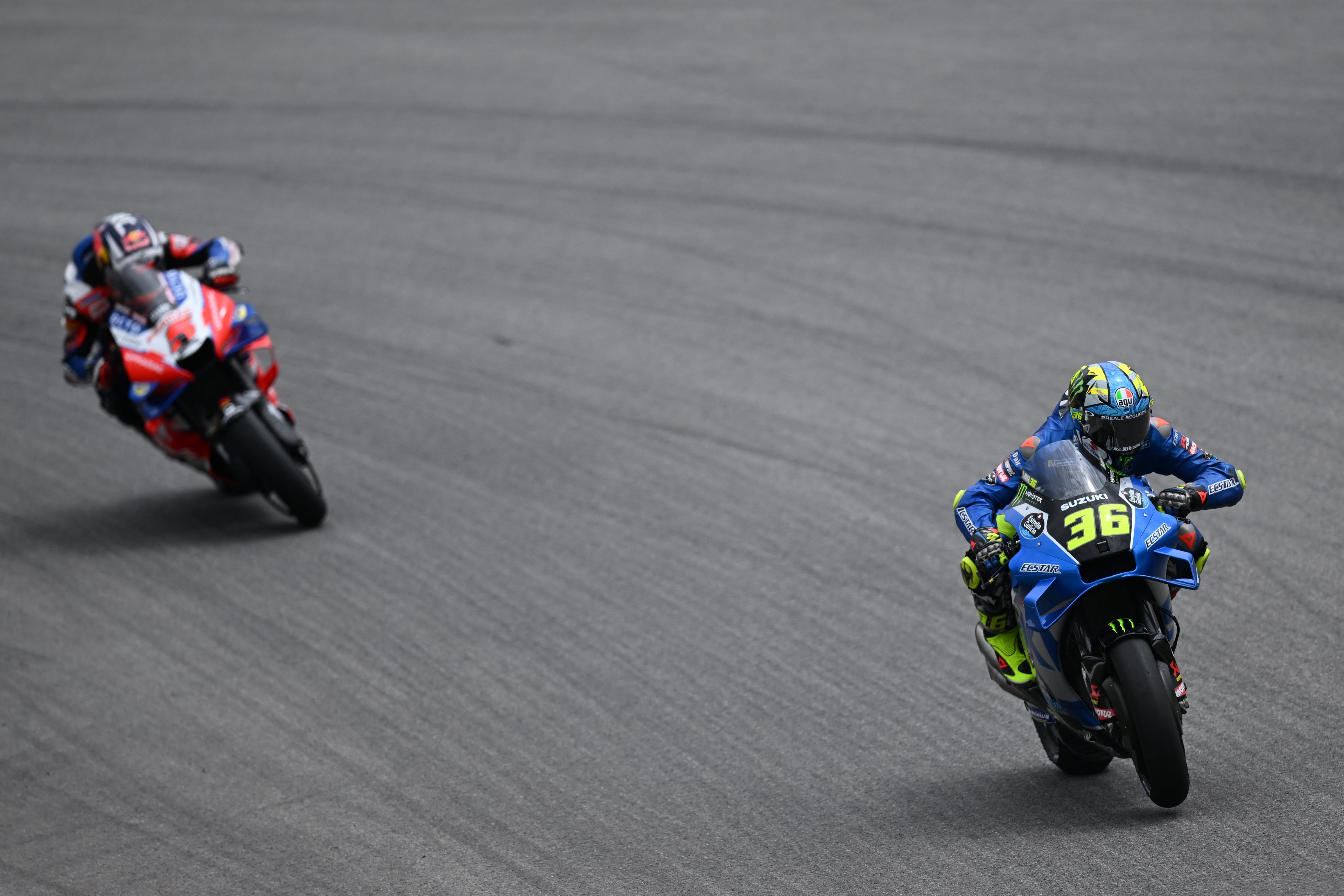 Joan Mir durante el GP de Portimao