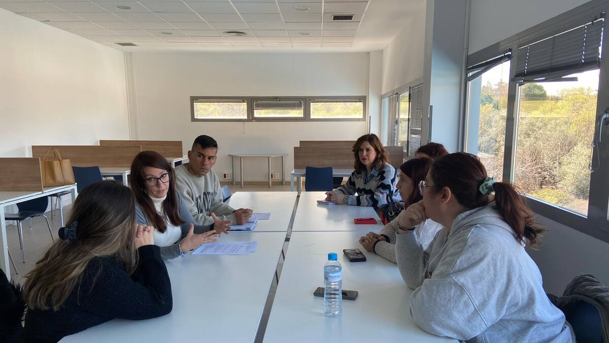 Hablamos con la concejal de Juventud de Algete, Elena Cayuela, sobre el aumento de espacios sin ruido en los eventos para beneficiar a niños y niñas con TEA