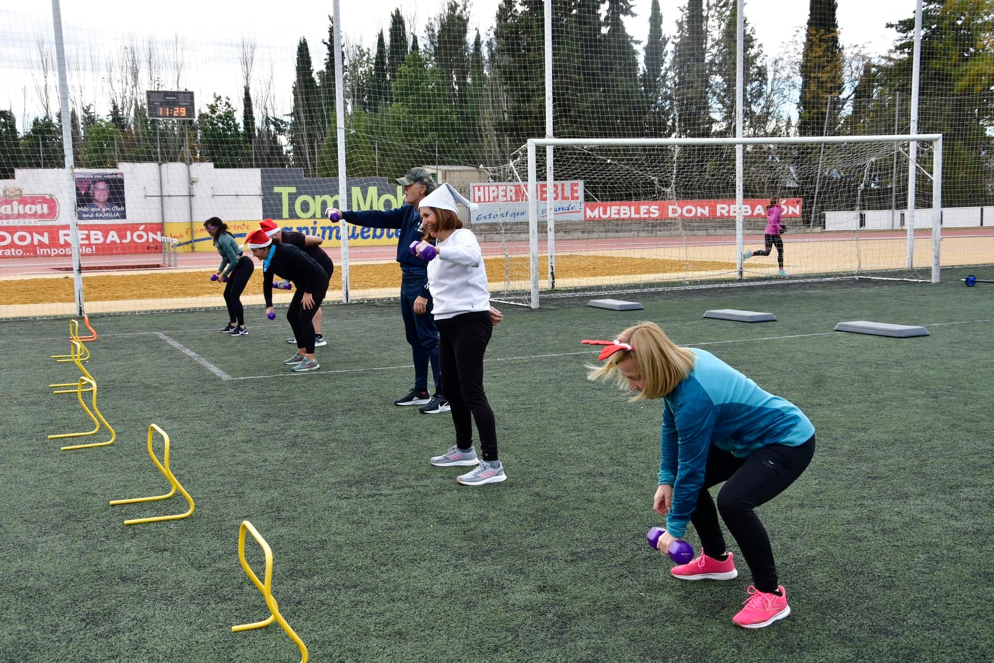 El Complejo Polideportivo &#039;Antonio Cruz&#039; acoge una Clase Magistral de Fitness y de Entrenamiento Funcional