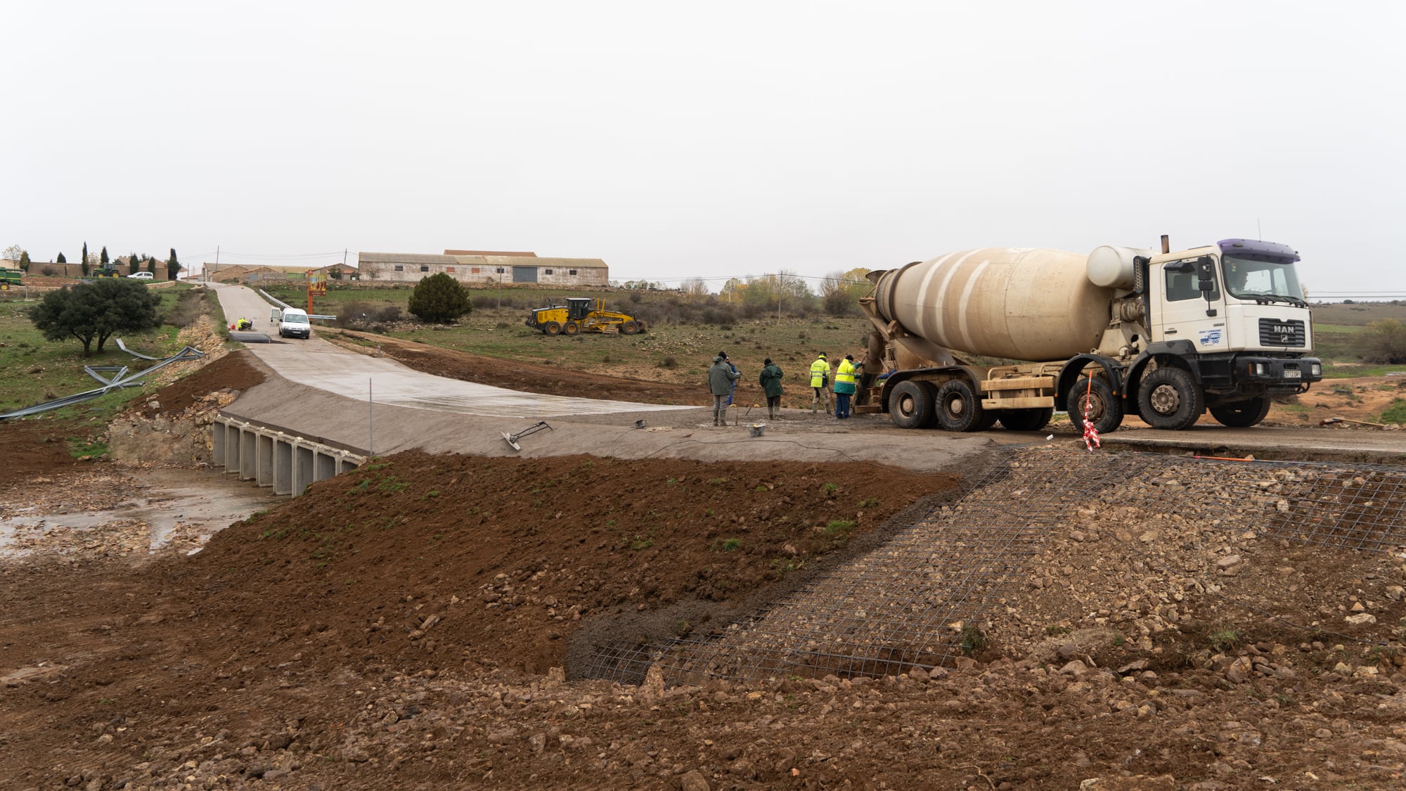 Obras en el puente de La Yunta