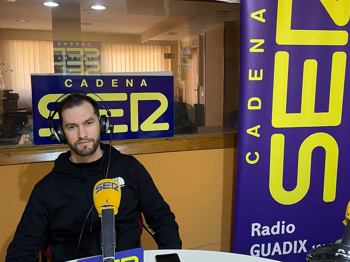 El DJ Beatcreator visita Radio Guadix Cadena SER