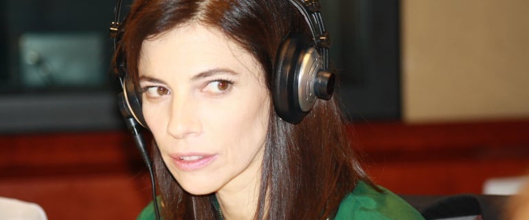 La ganadora de dos premios Goya Maribel Verdú, junto a Gemma Nierga y Gracia Querejeta en Radio Barcelona.