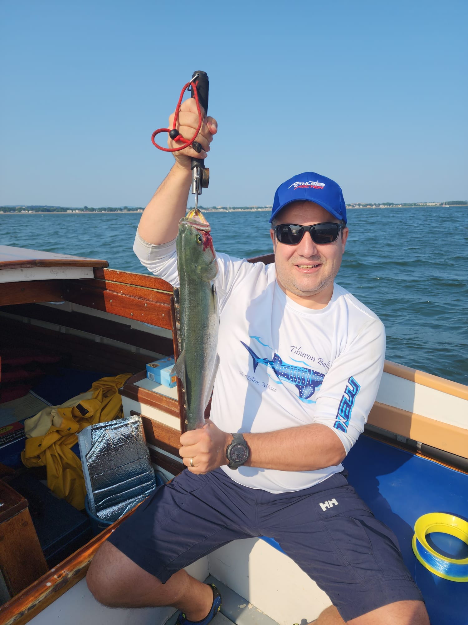 Eduardo practicando la pesca