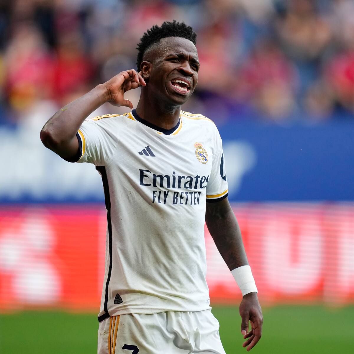 Manu Carreño, sobre la "guerra de comunicados" entre Osasuna y Real Madrid: "Los clubes no se unen y quienes insultan se acaban yendo de rositas"