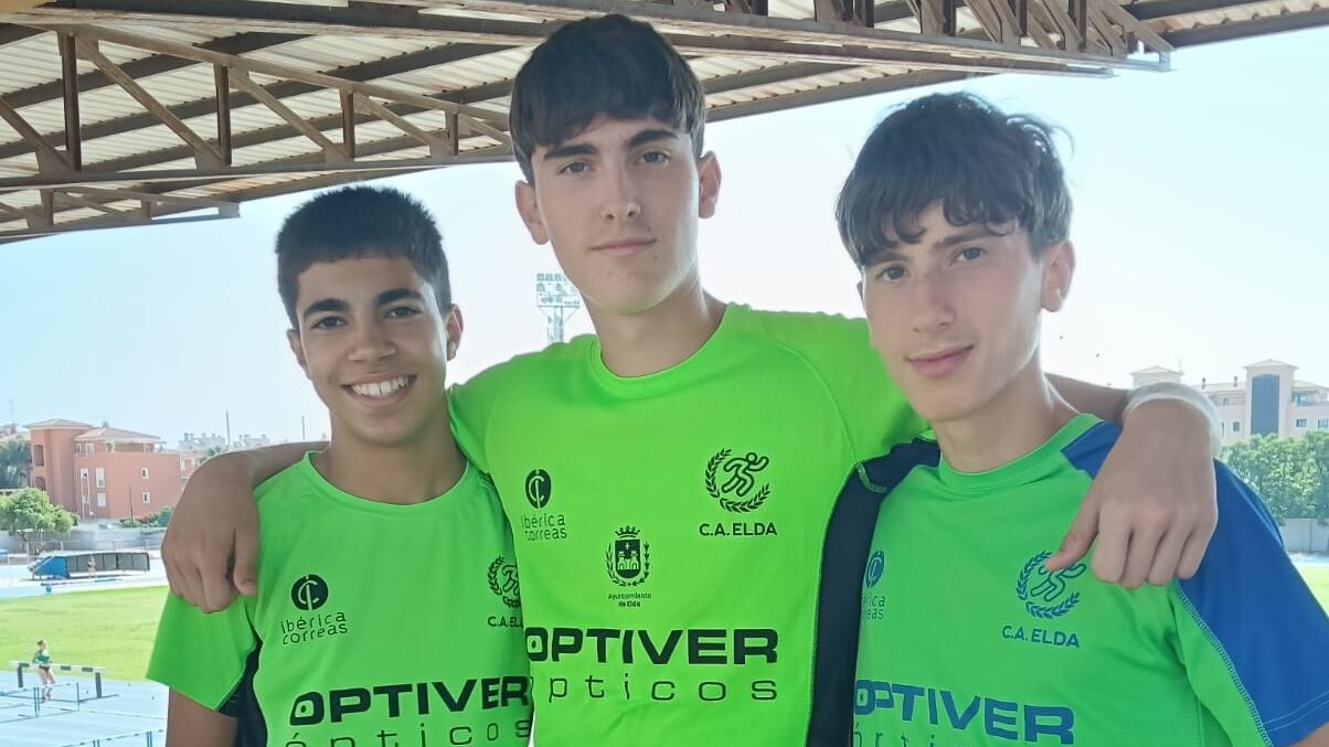 Juveniles del C. A. Elda