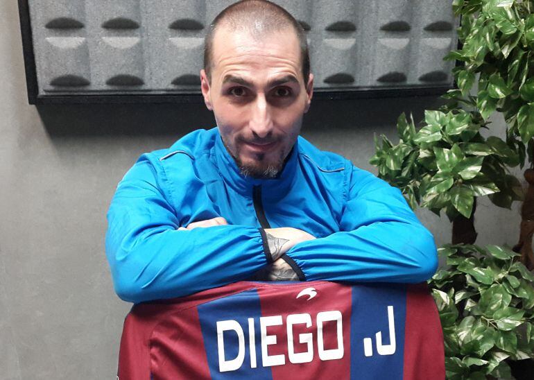 José Alberto San Emeterio 'San'