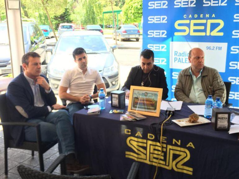 Juan Pablo Izquierdo, portavoz de Ciudadanos en el Ayuntamiento de Palencia, primero por la izquierda