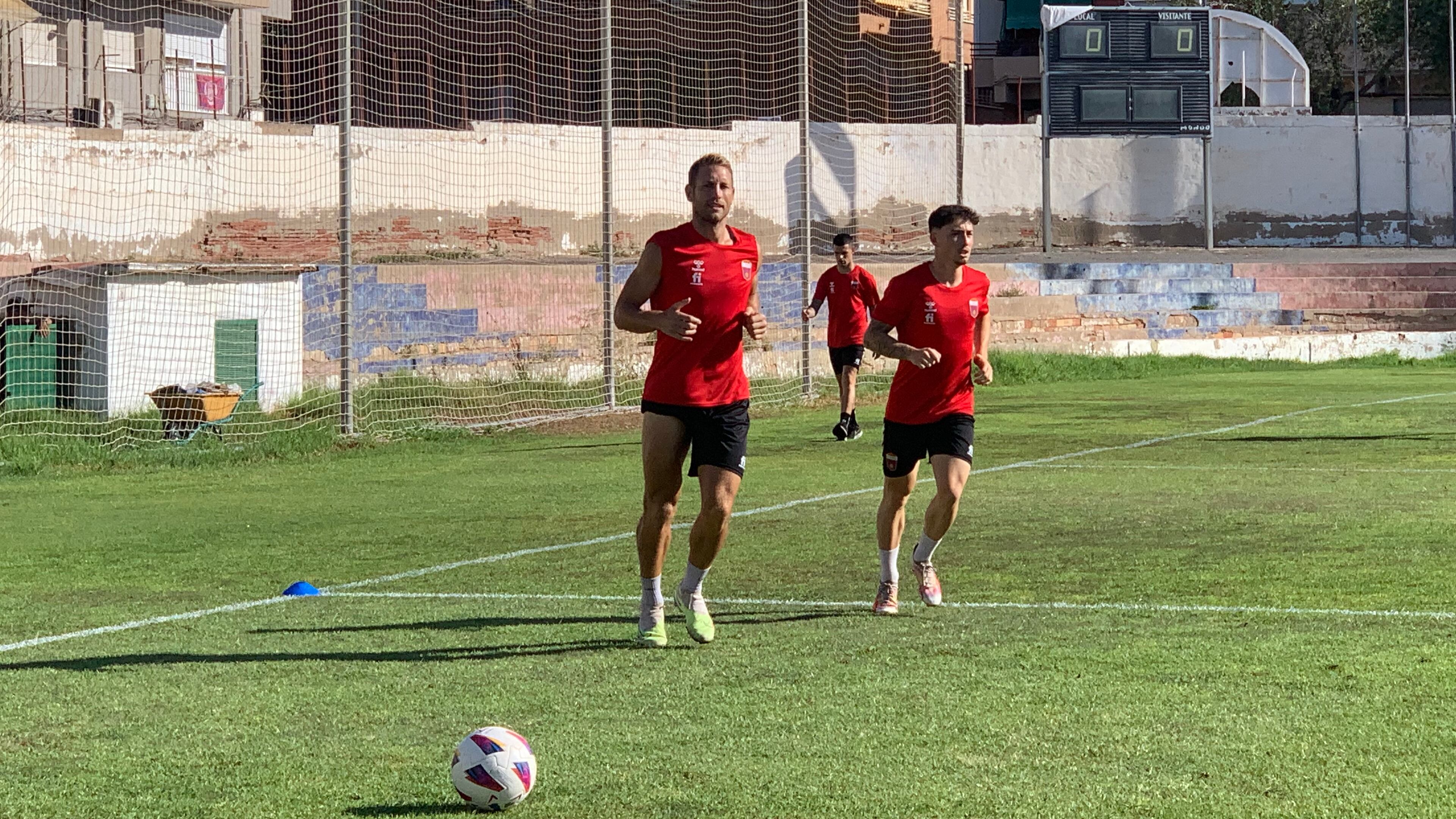 Carlos Hernández y Joel Jorquera podrían entrar en convocatoria