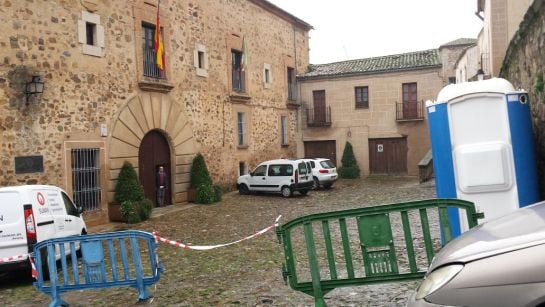 La zona monumental de Cáceres se ha blindado para el rodaje de Juego de Tronos.