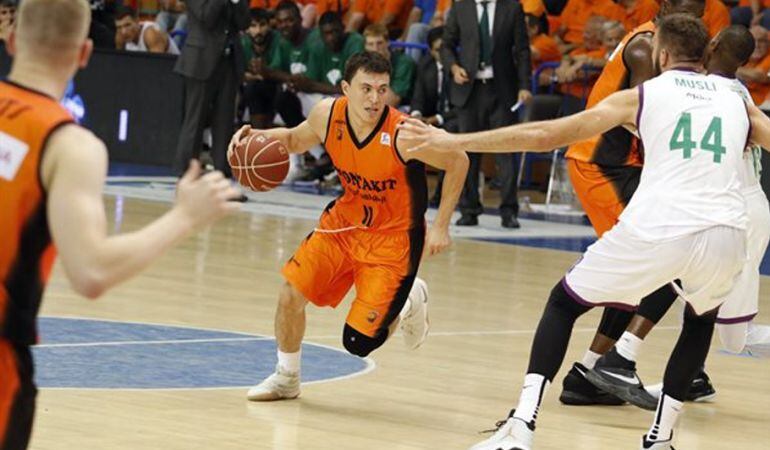 Paco Cruz durante el último partido de liga