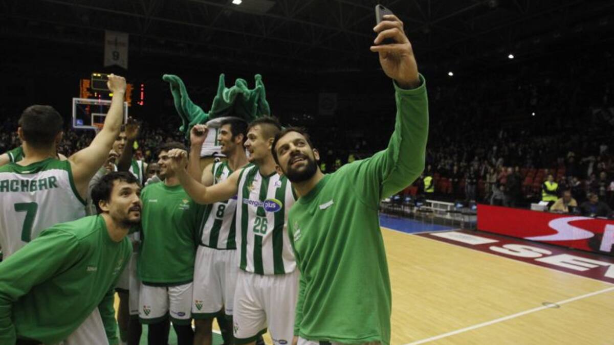 Triples que se transforman en solidaridad