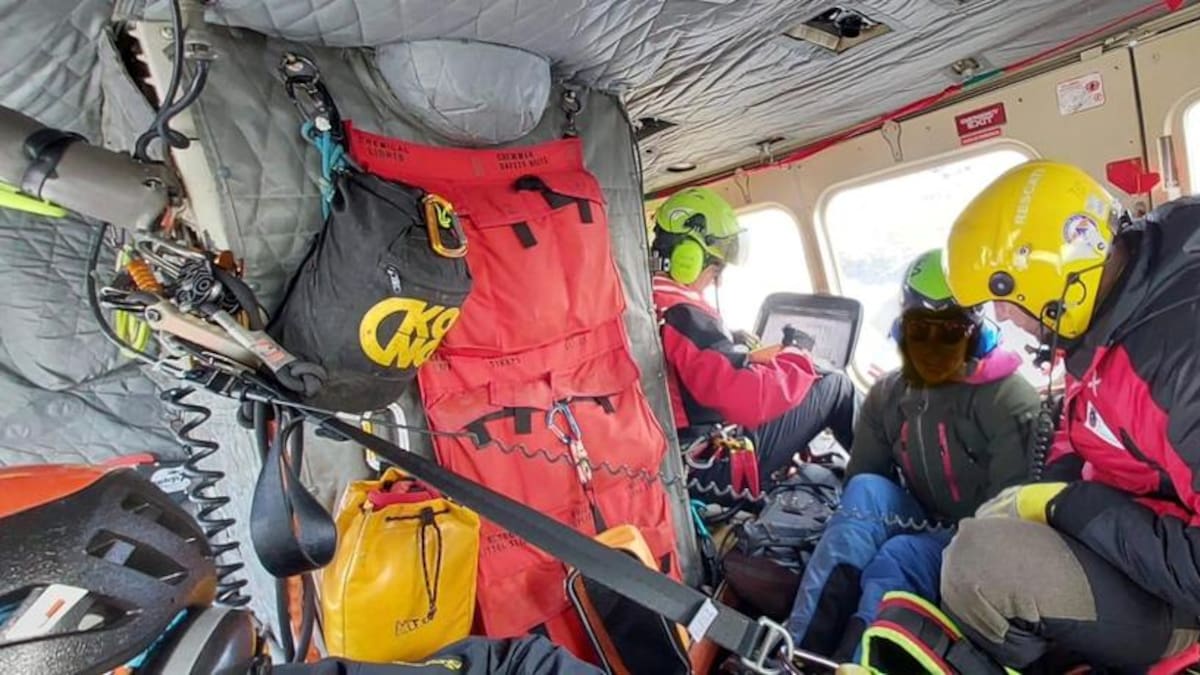 Una esquiadora herida en el Coriscao obliga a solicitar un helicóptero de Cantabria para su rescate