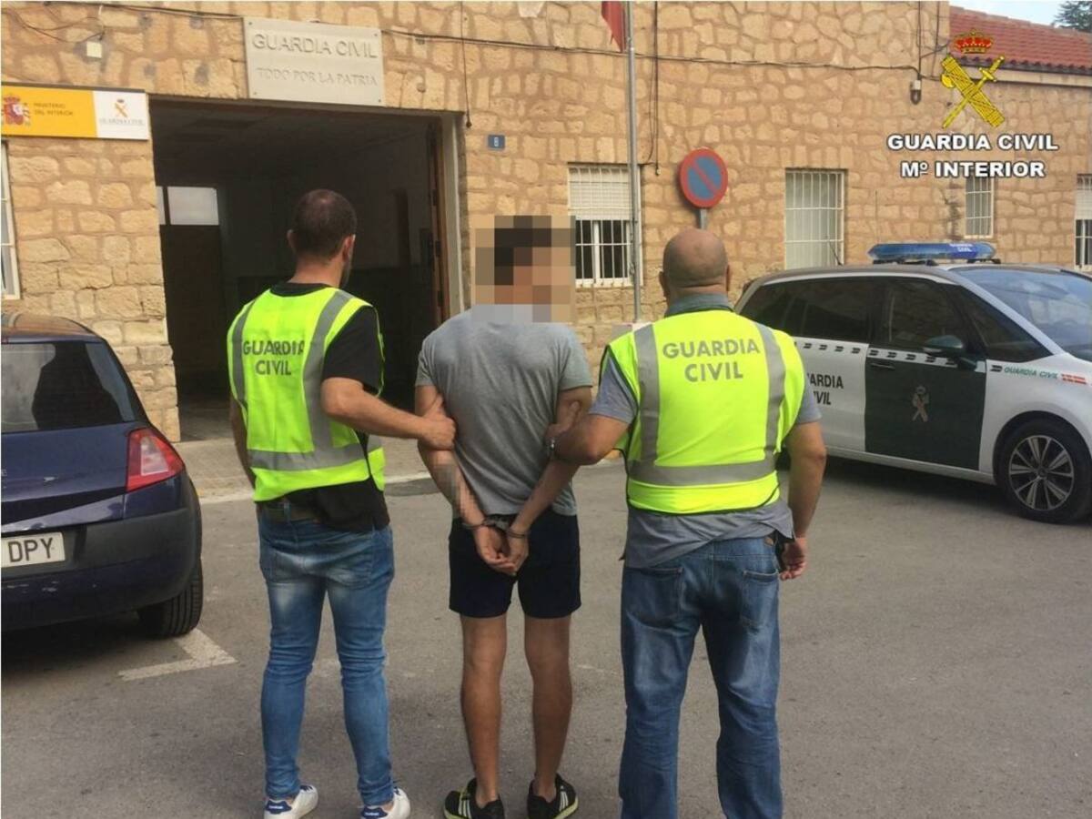 Detienen en Novelda a un hombre por agredir sexualmente a una menor