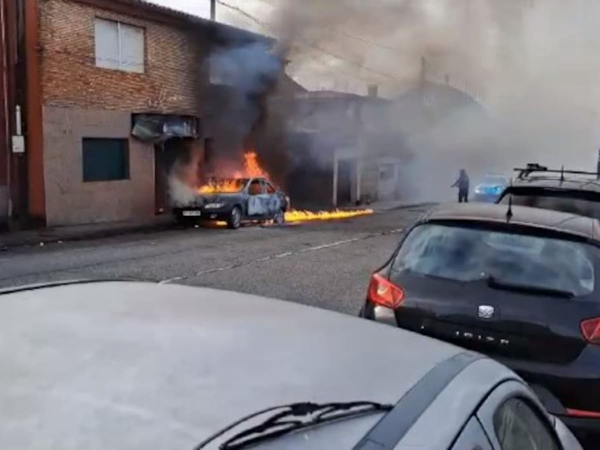 Un hombre ha resultado herido al arder su coche en Vigo