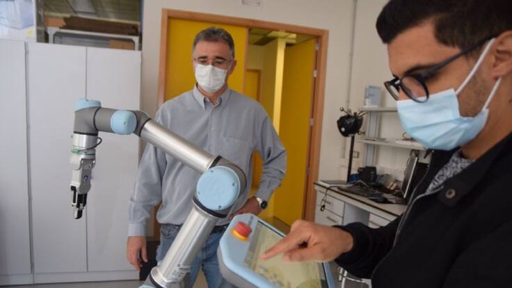 Microespacio cátedra SAES / Antonio Guerrero, director del máster oficial en Industria 4.0 de la UPCT