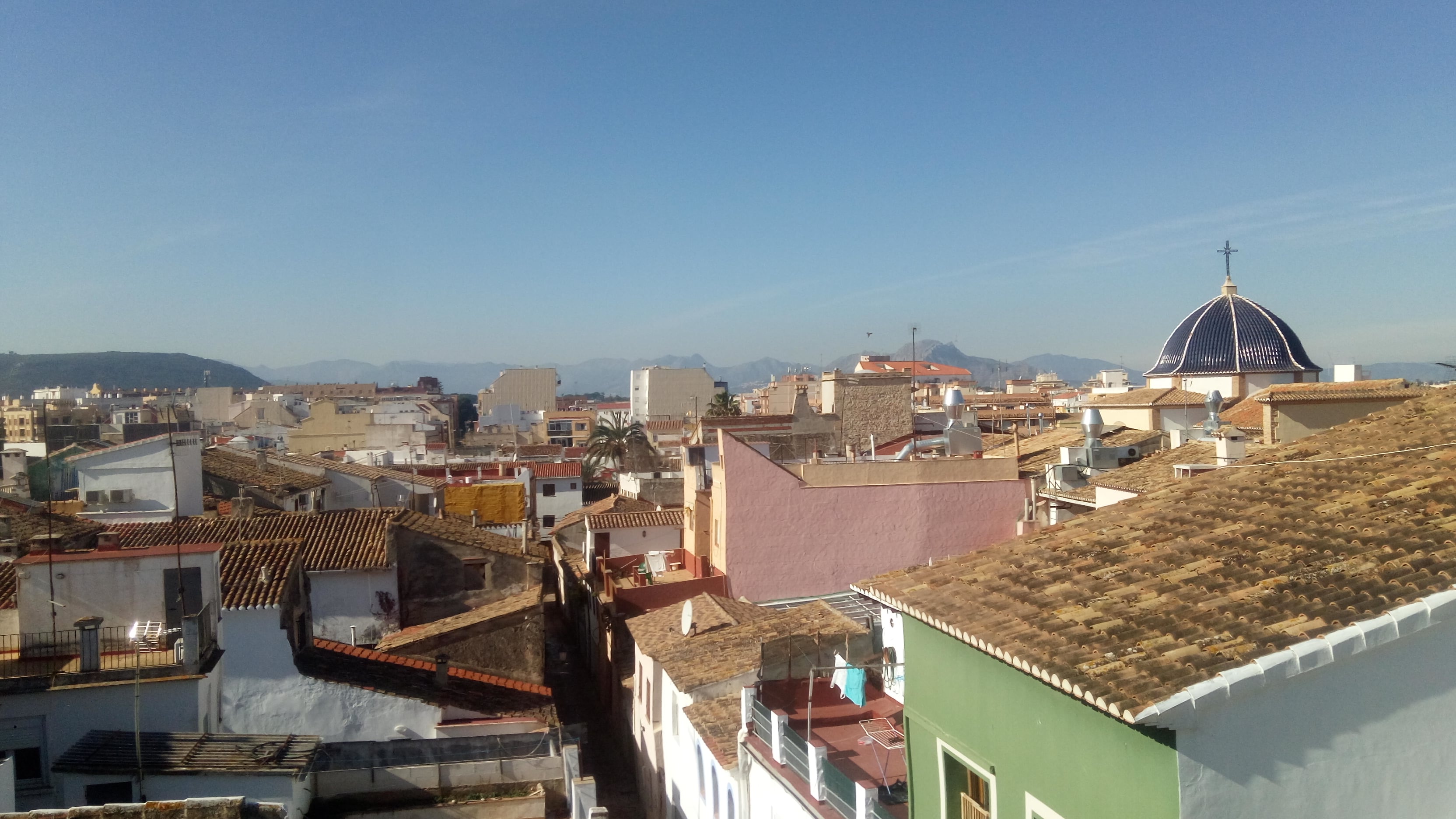 Vistas de Dénia desde la biblioteca municipal.