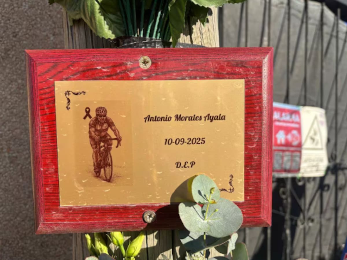 Antonio, hijo del ciclista fallecido en Beniel: "Mi padre murió en Murcia"
