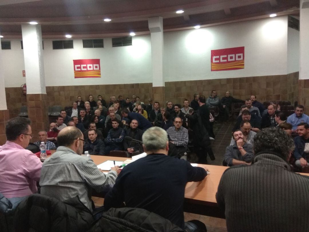 Jornada Asamblea de Trabajadores en la sede de CCOO de Zaragoza