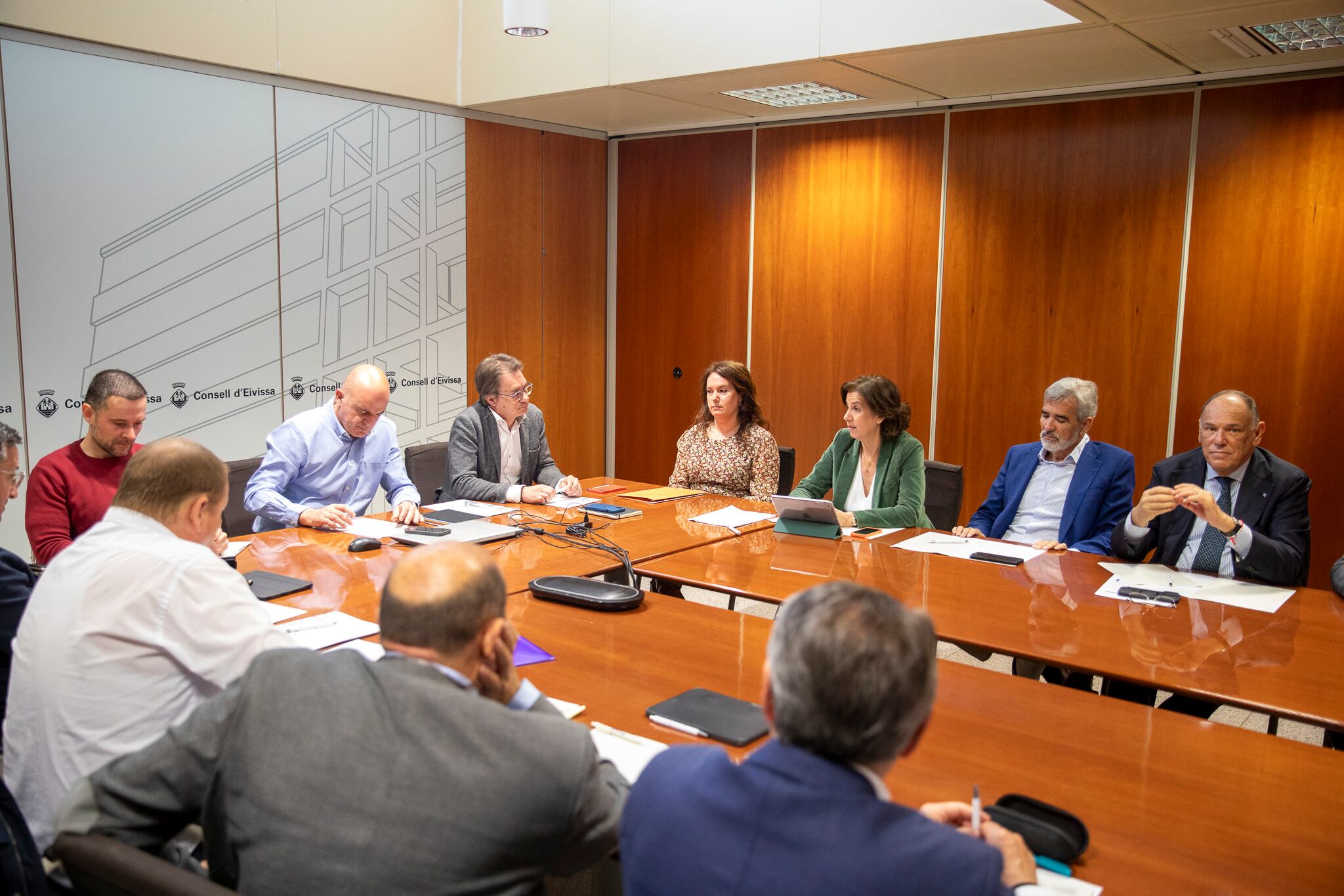 Reunión Consell Ibiza y navieras (Consell)