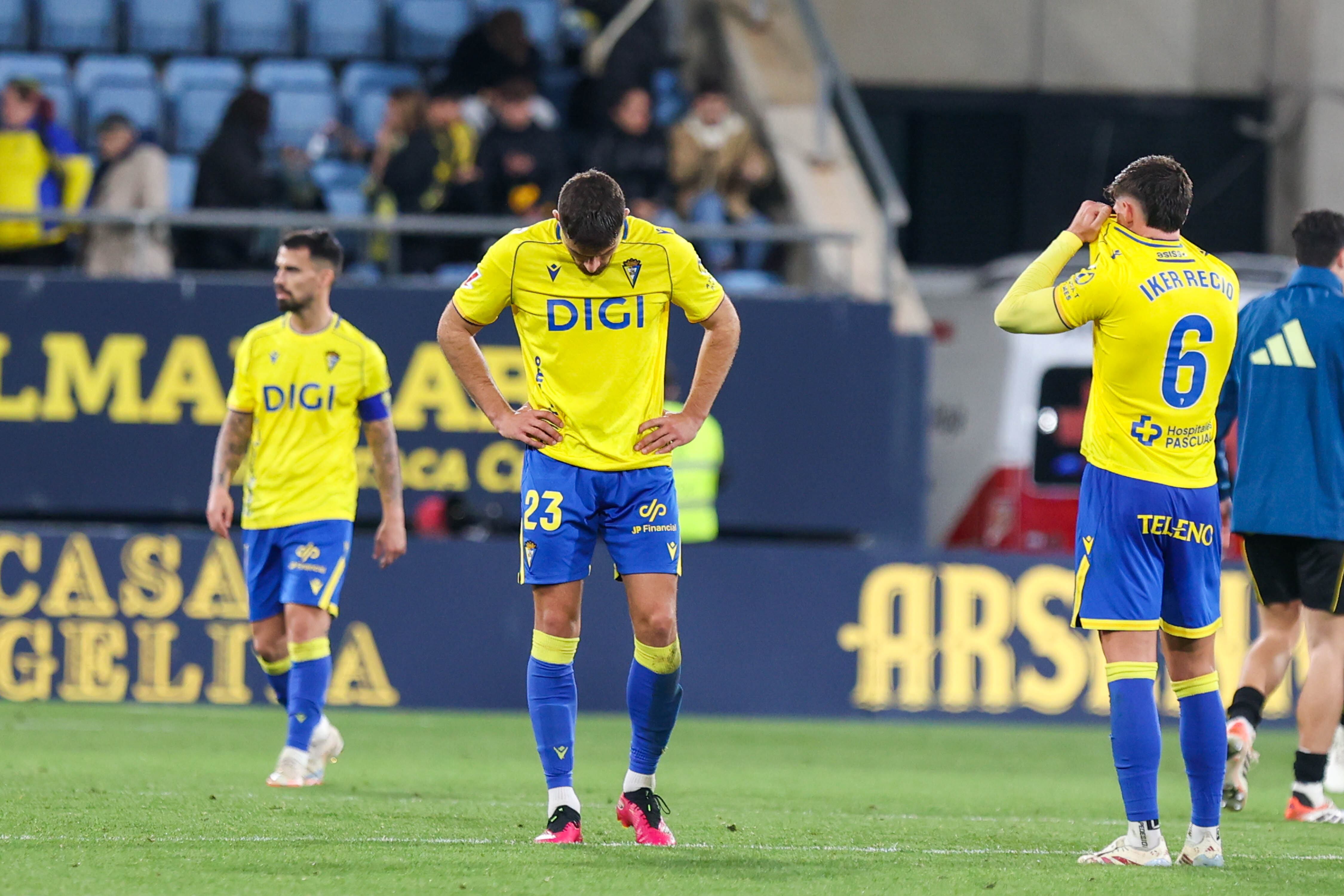 El Cádiz CF suma tan solo un punto de 24 posibles en la segunda vuelta.