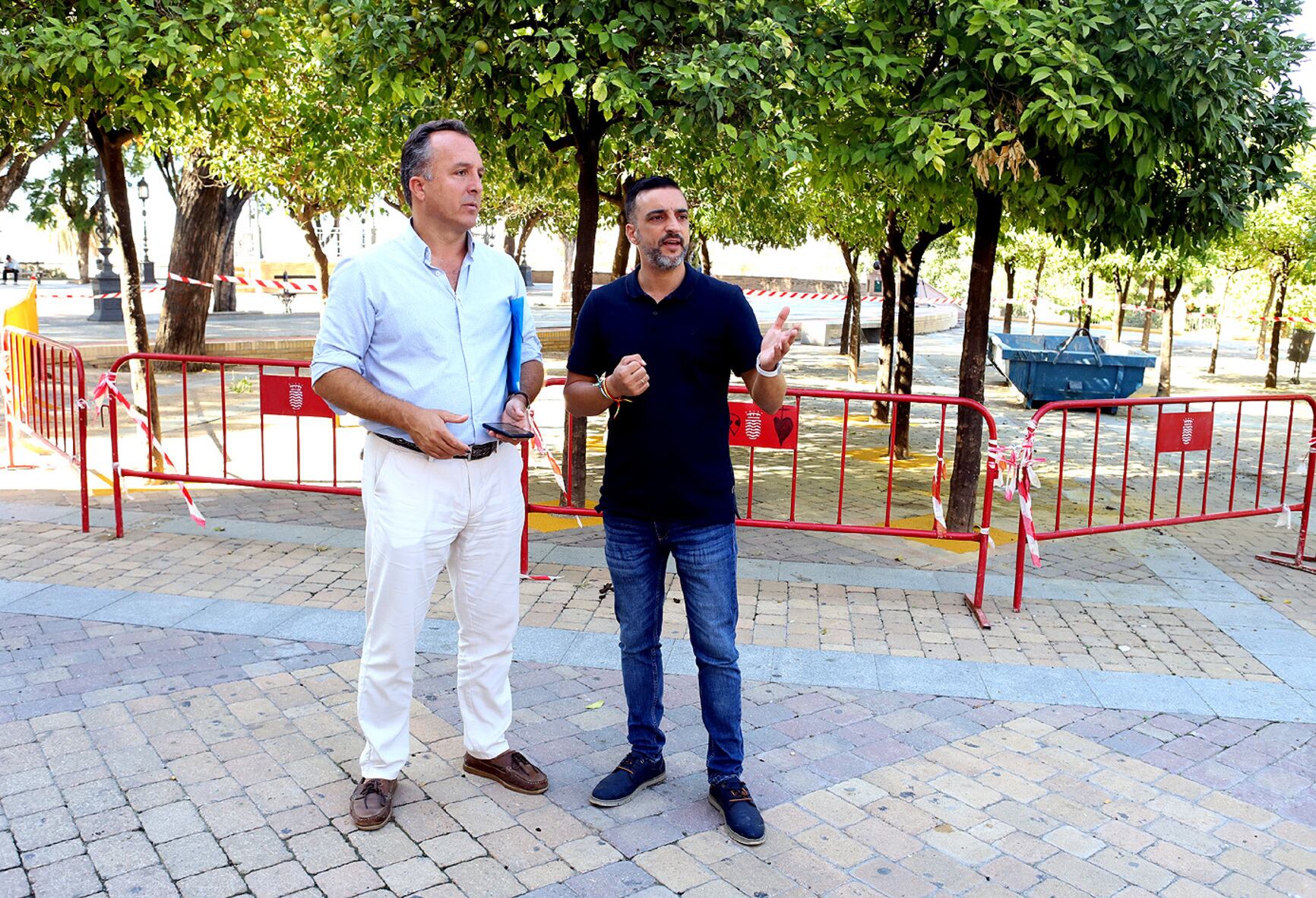 El teniente de alcaldesa, José Antonio Díaz, durante una de sus visitas a las obras / Ayuntamiento de Jerez