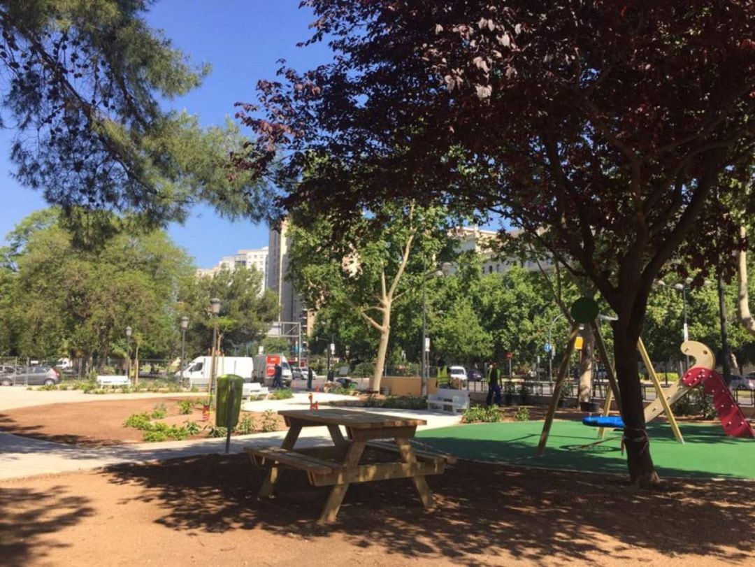 Imagen del nuevo jardín de la confluencia entre la Avenida de Blasco Ibáñez y la calle Bélgica 