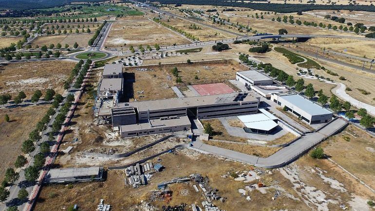 Imágen aérea del Colegio Luz de Yebes