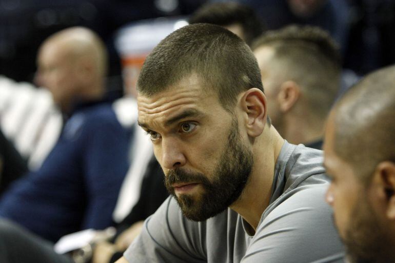 Marc Gasol, en el banquillo