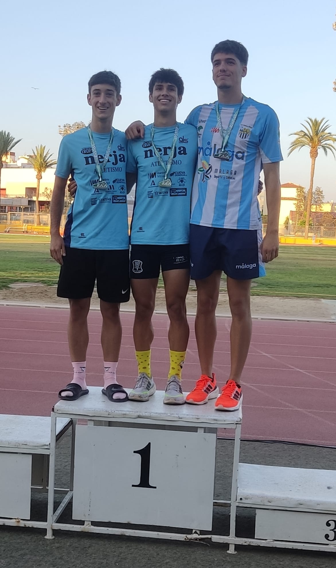 El Trops-Cuevas de Nerja alcanza 27 medallas en el Campeonato de Andalucía