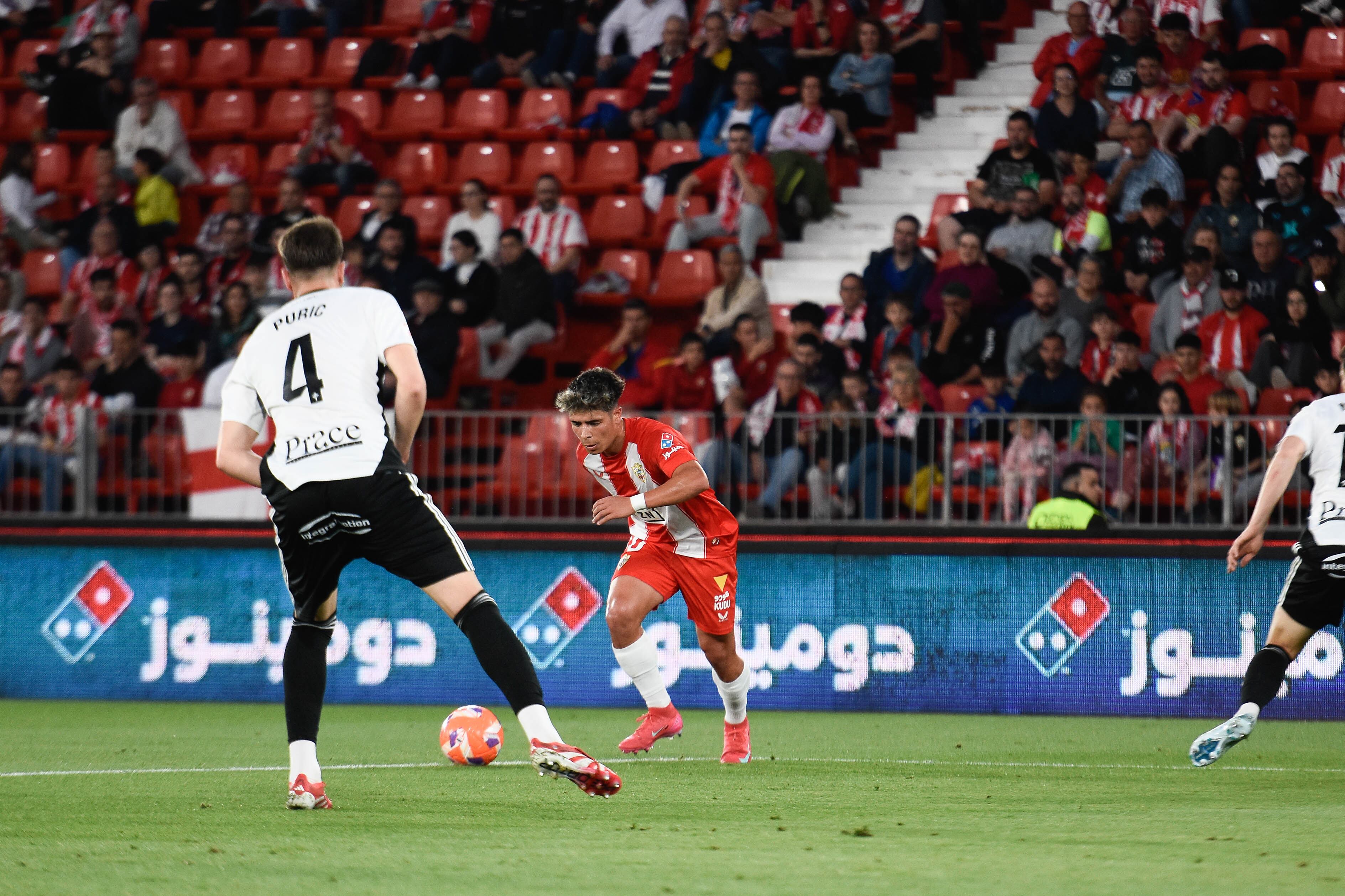Puric firmó un buen partido frente al Almería.