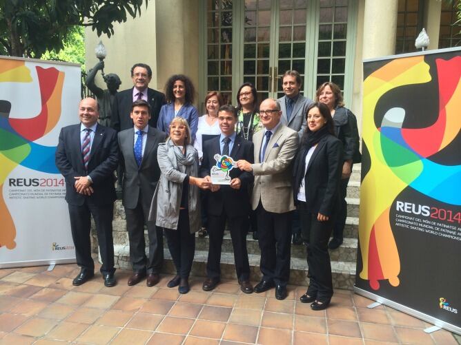 Representants del món del patinatge, l&#039;esport i l&#039;Ajuntament de Reus, a Barcelona