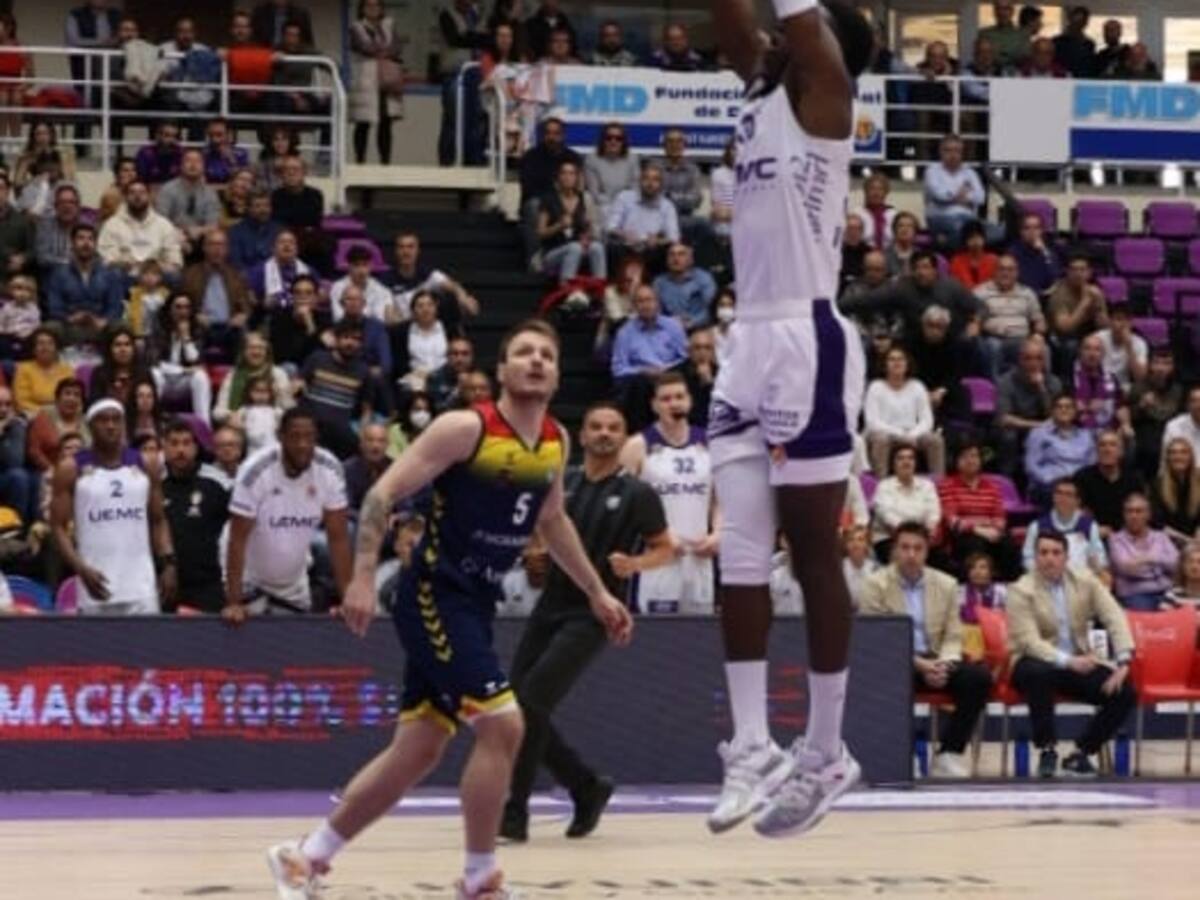 El líder sufre hasta el último segundo y acaba con la imbatibilidad local en Pisuerga