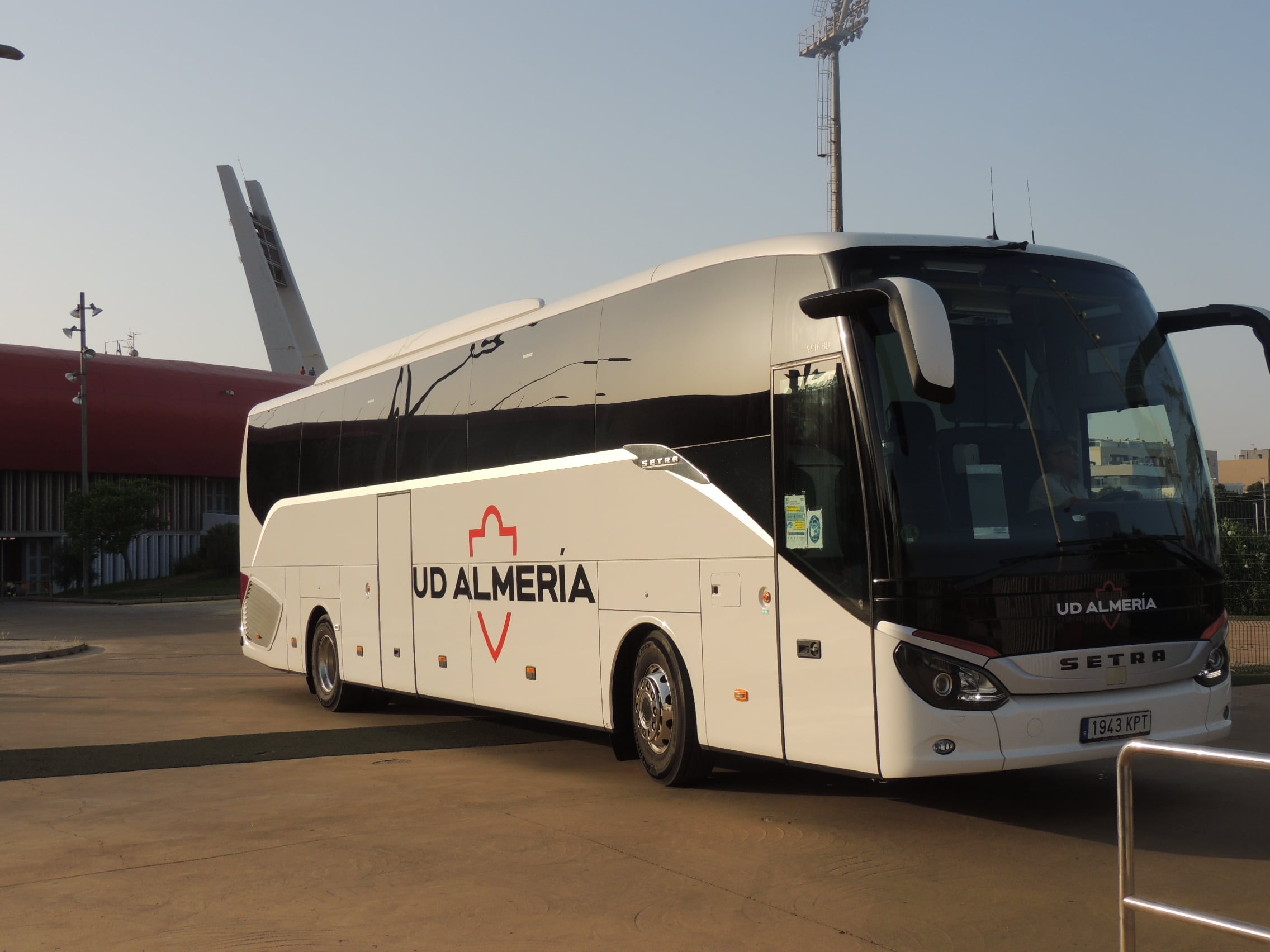 Este es el nuevo autobús del UD Almería.