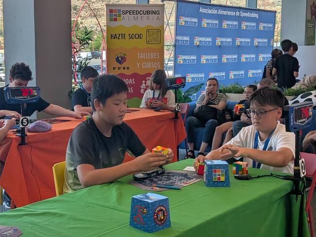 Los Juegos Deportivos Municipales de Speedcubing se clausuran con récords y nuevas promesas.