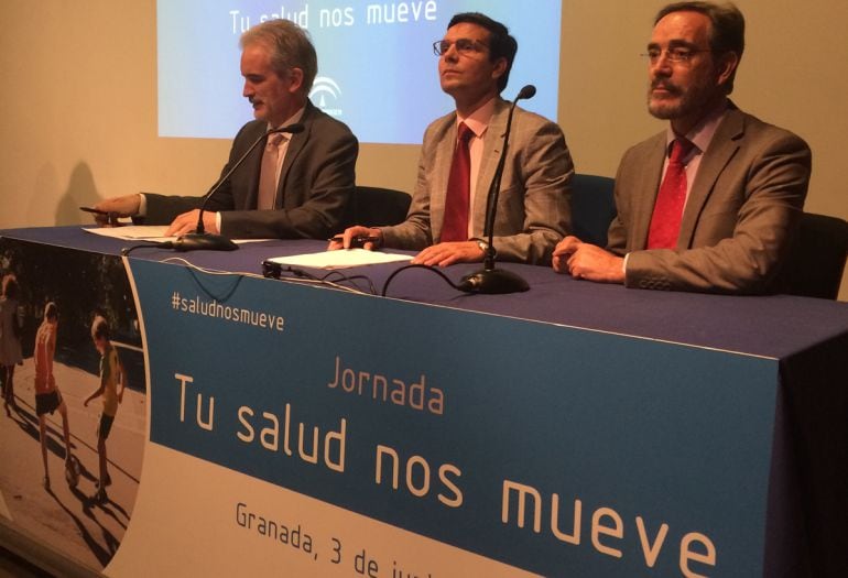 Jornada sobre movilidad y salud en el Parque de las Ciencias de Granada con la asistencia del consejero de Salud, el alcalde de Granada y el consejero de Fomento