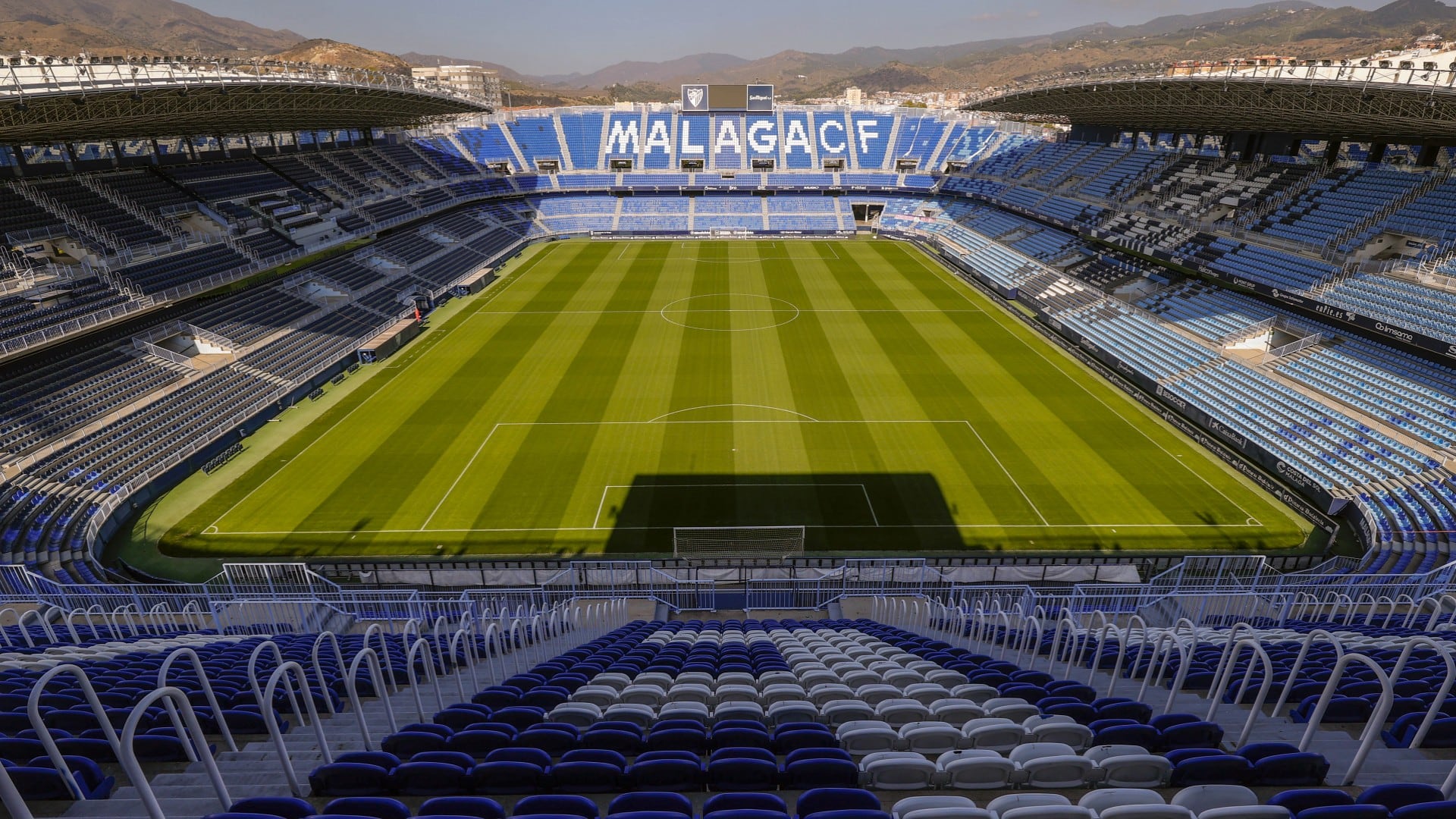 El estadio de La Rosaleda fue escenario de una gran iniciativa denominada &quot;Un Sueño en La Rosaleda&quot;