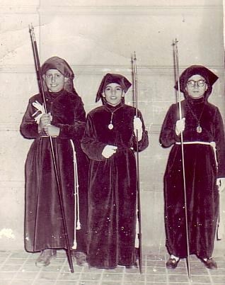 Cuando marrajos y californios ocultaban sus prototipos bajo gabardinas