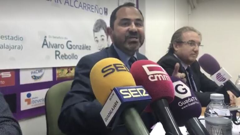 José Miguel Benito durante una rueda de prensa en el Pedro Escartín.