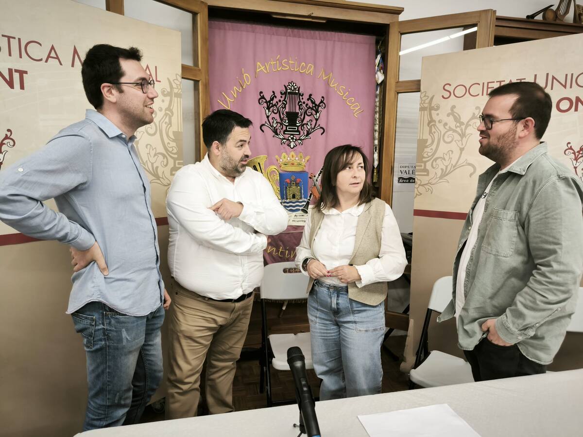 José Miguel Fayos, nuevo director de la Banda Sinfónica de la Societat Unió Artística Musical d’Ontinyent