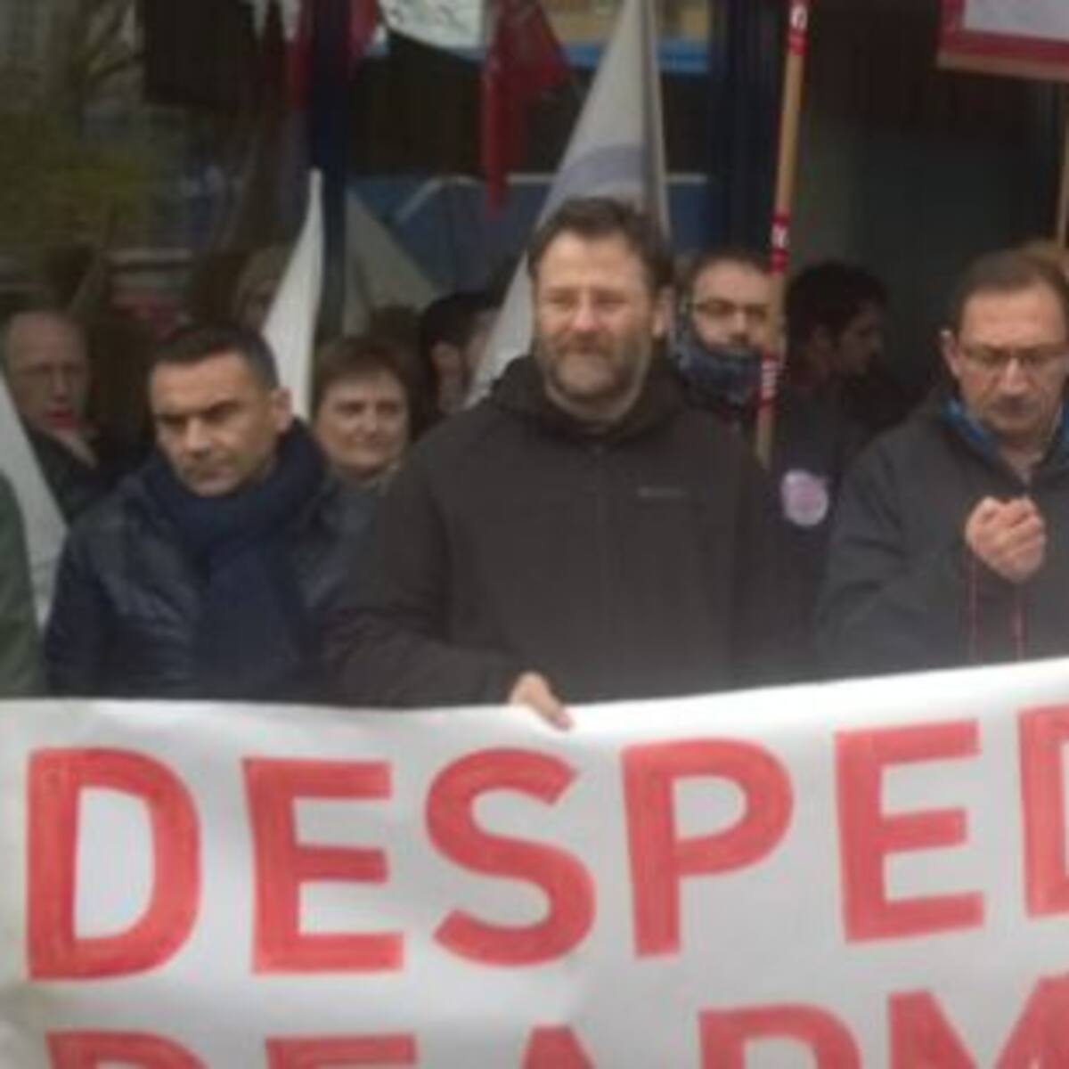 Protesta por el despido de una delegada en la Residencia Concepción Arenal