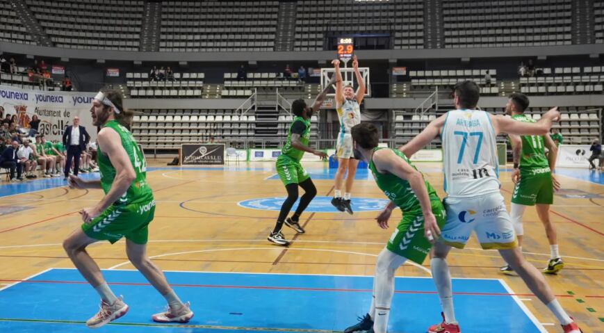 La darrera visita de l'Hestia a la pista del Castelló va suposar un triomf que certificava la permanència dels menorquins a la LEB Or.