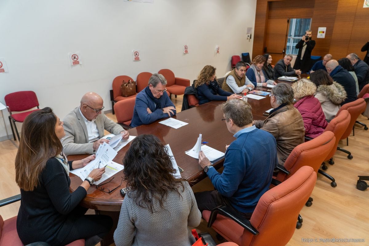 Reunión de la Comisión de Hacienda e Interior