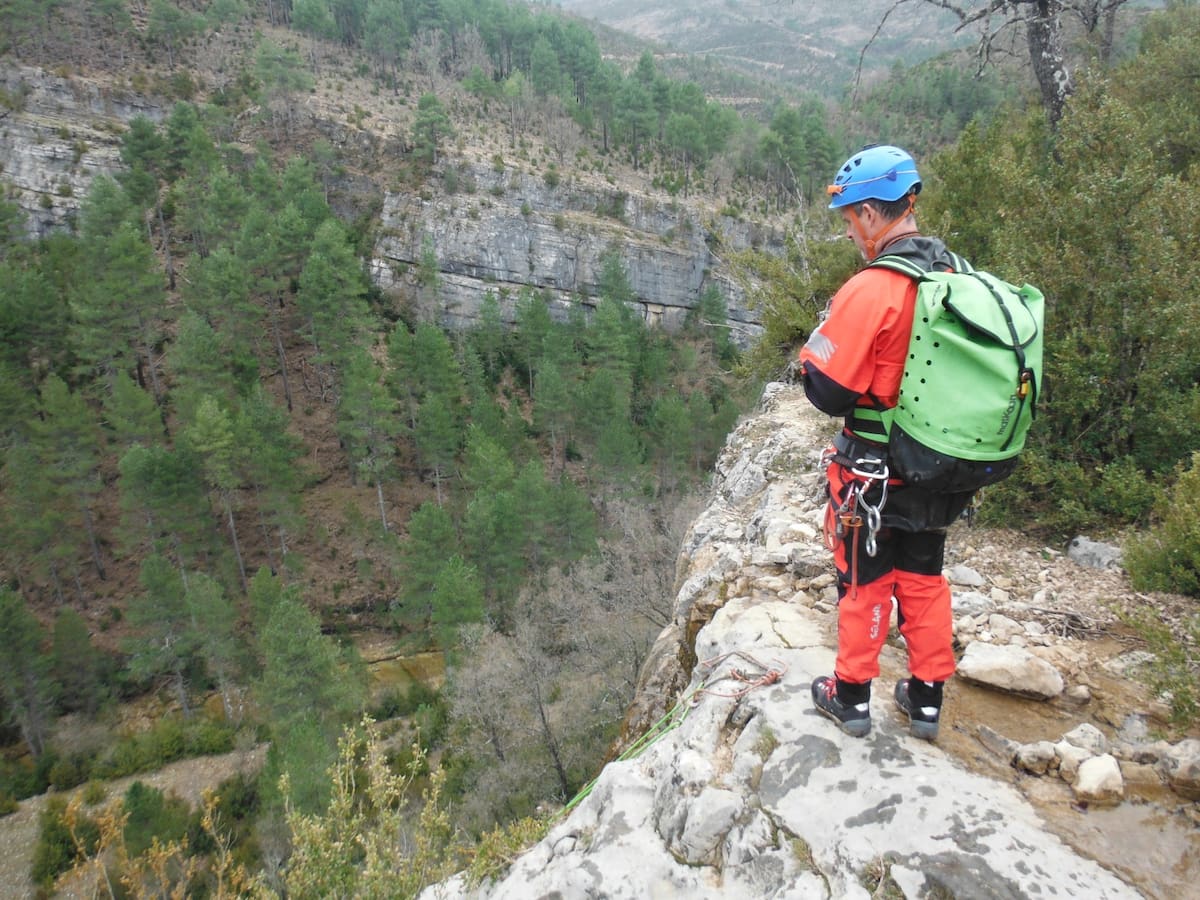 El increíble reto de un conquense: catalogar y revisar cerca de 80 barrancos