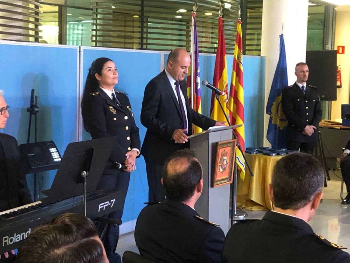 Las instituciones reclaman más efectivos durante el acto anual de la Policía Nacional