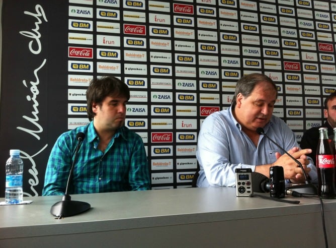 Aitor Zulaika y Rikardo García en la presentación de esta mañana en el Stadium Gal