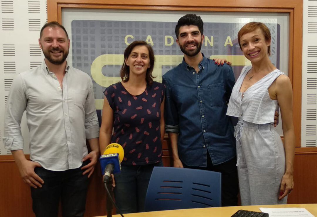 Rubén Molina, con sus colaboradores en Hoy por Hoy.